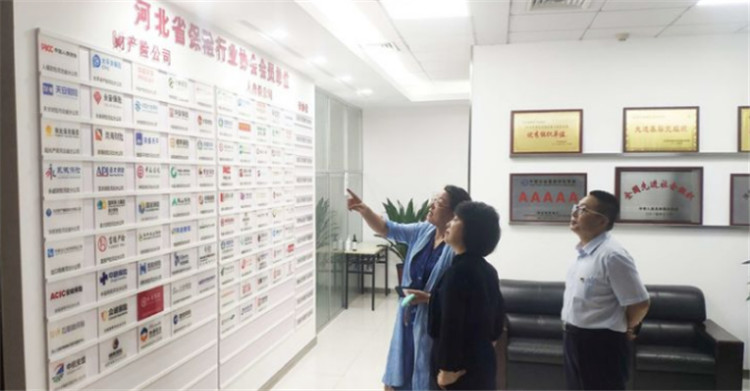 石家庄桥西区：服务春风暖人心 走访企业解难题