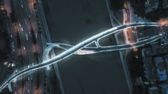 成都“网红桥”：4万块钢板构筑的“奇迹之环”