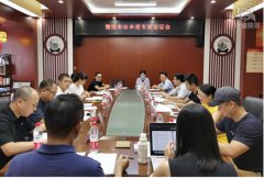广西大学行健文理学院人文学部召开新专业申报