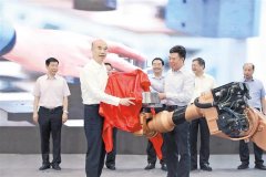 <b>刘国中在宝鸡市调研制造业发展</b>