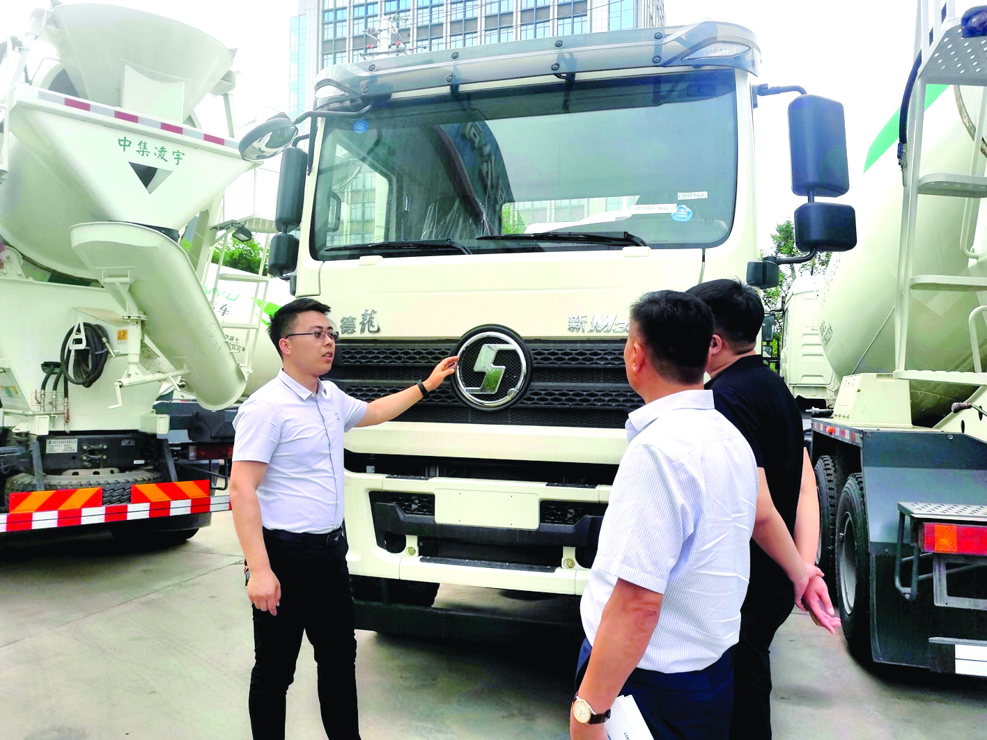 陕汽员工井少强：用脚步丈量市场