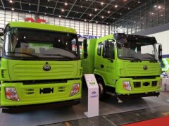 <b>新能源产品实力争先，宇通环卫整体升级更可期</b>
