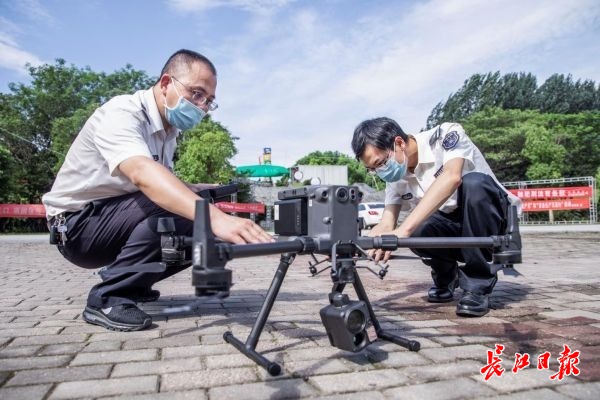 武汉渔政首台行业无人机 “云端执法”，非法捕