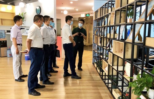 海南省儋州市代表团莅临纸贵科技考察交流