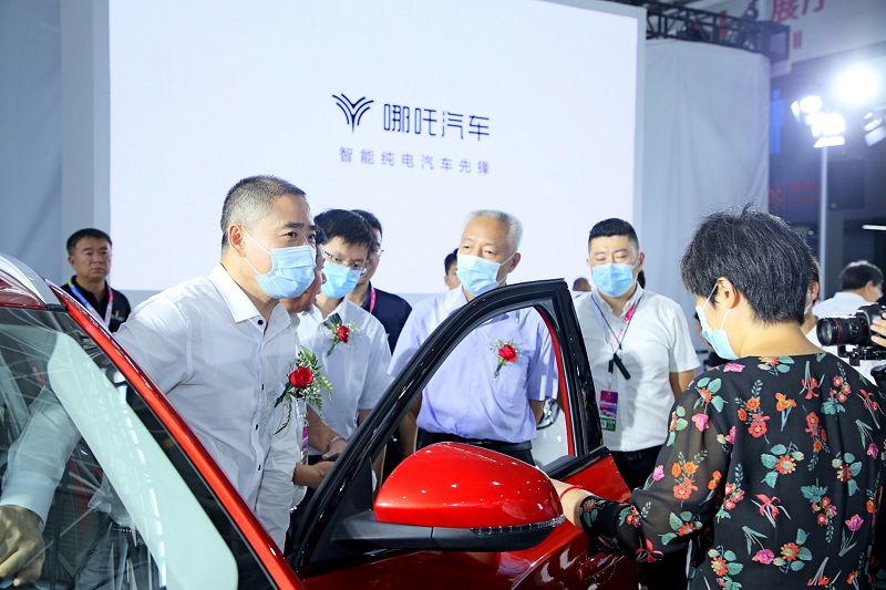 三部委青岛启动新能源汽车下乡  哪吒N01携“惠
