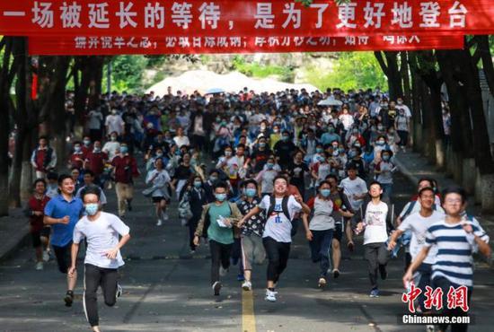 高考网上咨询周今天开启 河南将举办咨询专场