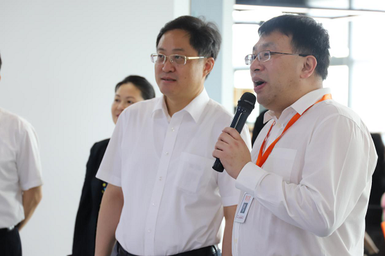 昆山市委副书记周旭东莅临好活科技 高度评价好