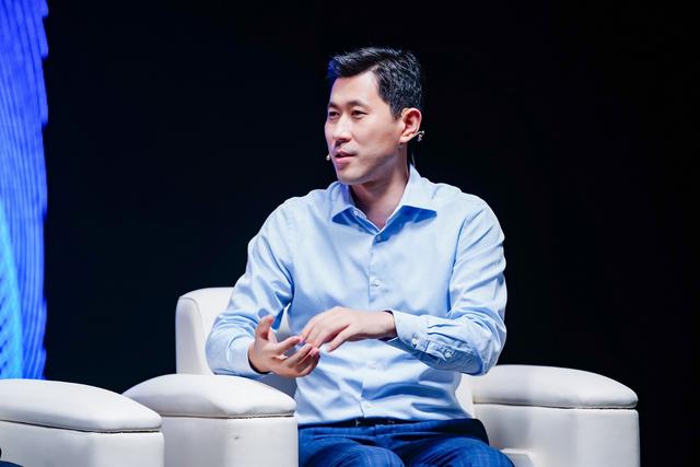 华为云TechWave人工智能专题日，解答AI深入行业的三大挑战