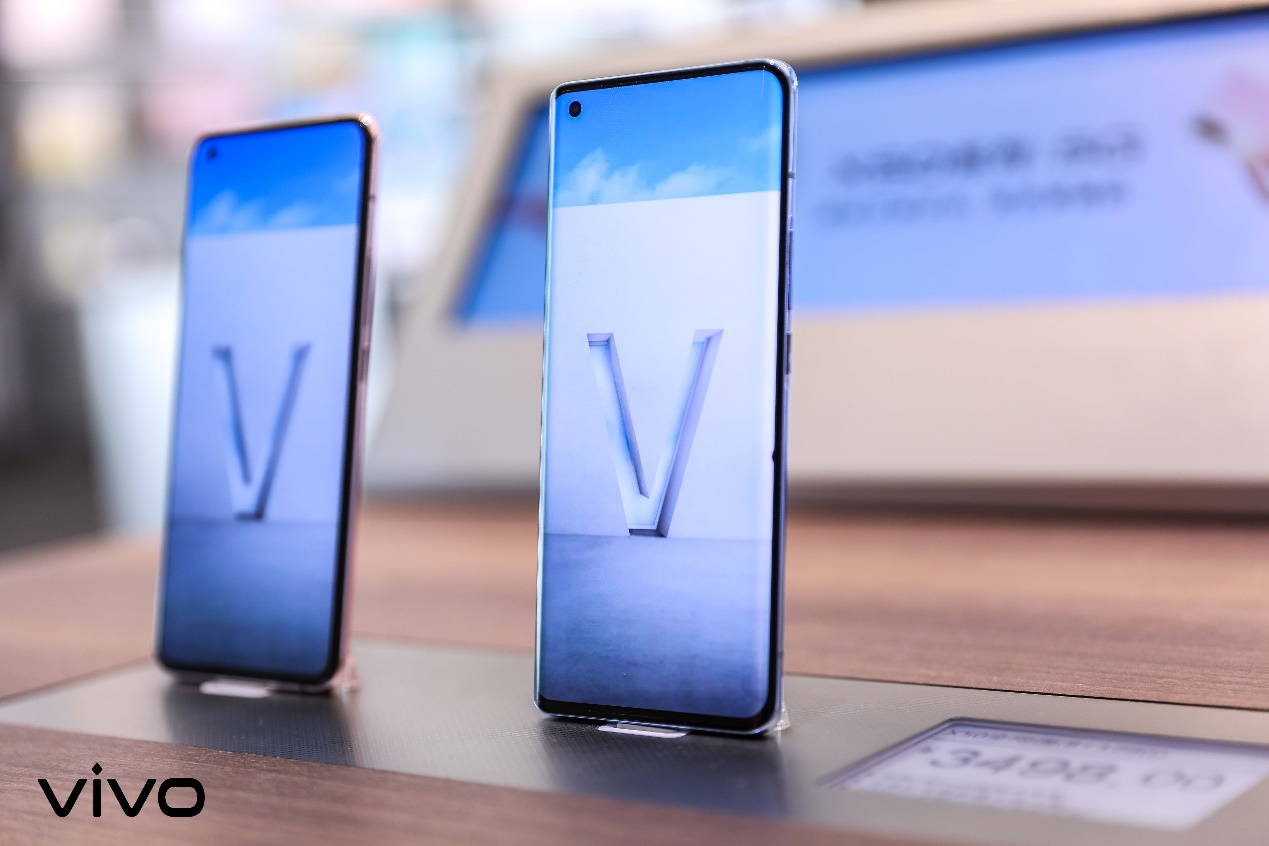 Q2中国手机市场排名出炉：vivo第二，环比增长23%