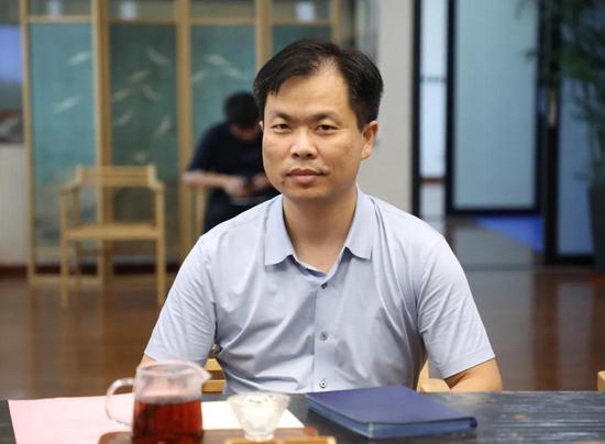 邹平市委与民营企业家相约“e盏茶事·中国铝谷站”谈心交流