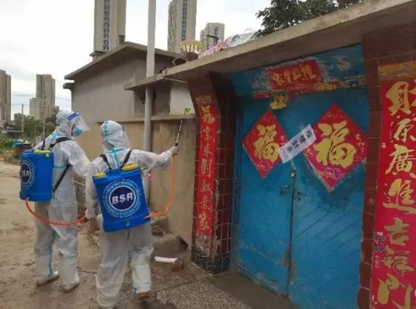 城市有疫，人民有义丨要去，就去最危险的地方