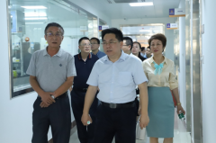 中南大学陈立章副校长一行莅临海南医学院考察交流