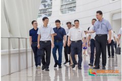 黎明职业大学党委书记王松柏一行前往凤凰卫视