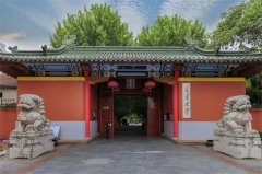 任正非带队访问上海交大：希望华为与交大进行