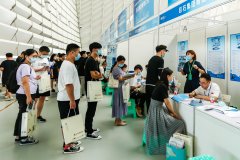 家乡人才政策好 呼唤学子尽“归巢”