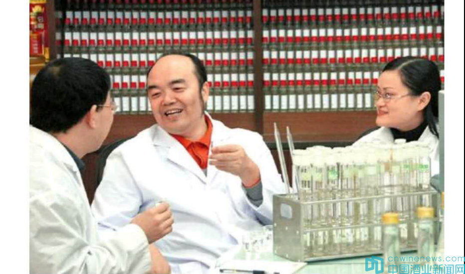 酿酒大师李家民入围“2019工匠中国年度十大人物