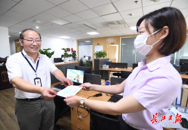 “不仅缓解了企业资金压力，更给了企业信心”