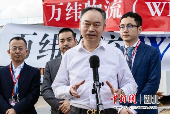 邝远平获评2020中国抗“疫”致敬品牌人物