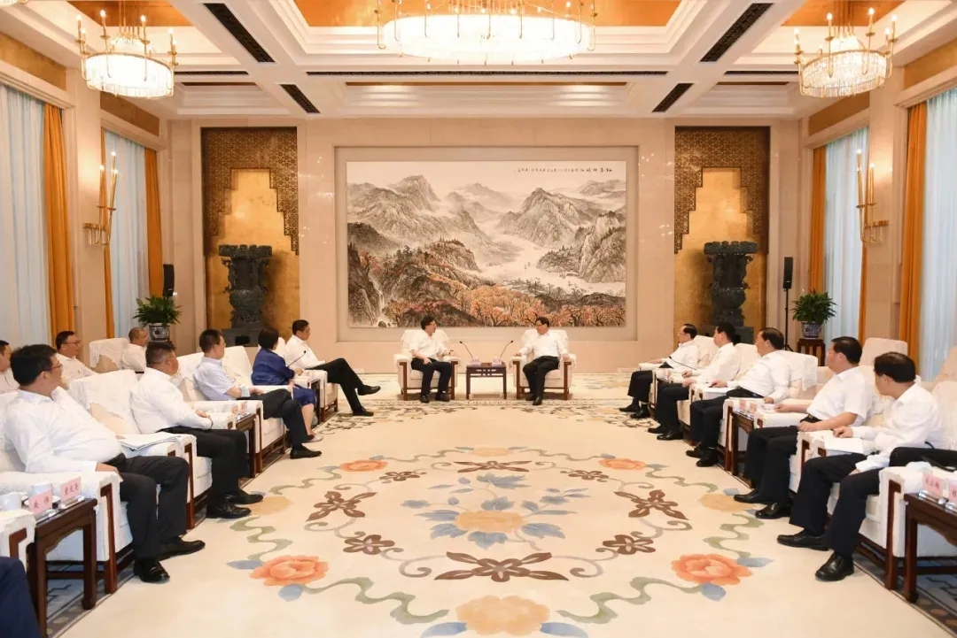 湖北，我们看好你！