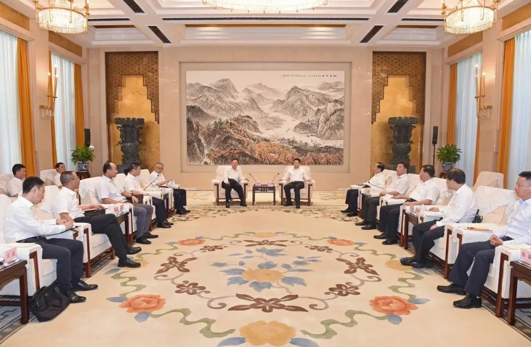 湖北，我们看好你！