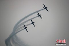 奇迹类手游《王者冲突》刷子游戏，主要爆东西
