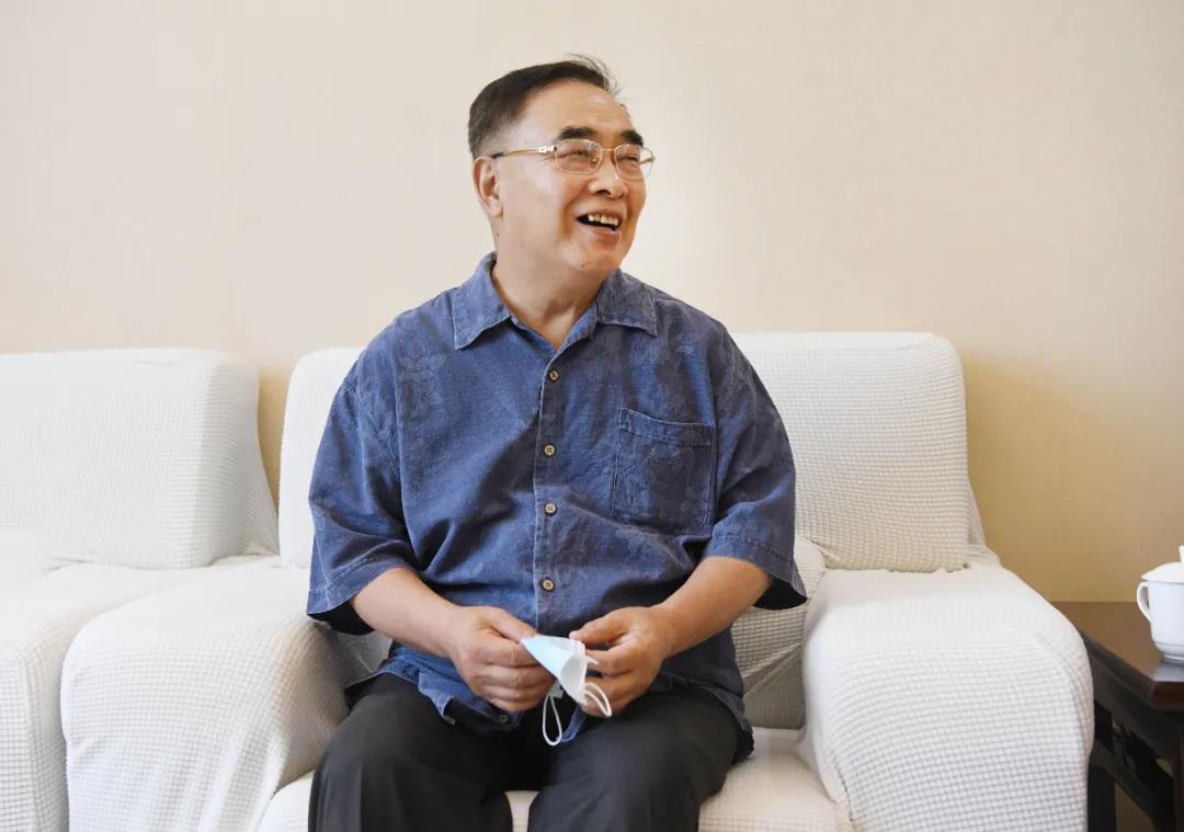 钟南山被授予“共和国勋章”，张伯礼张定宇陈