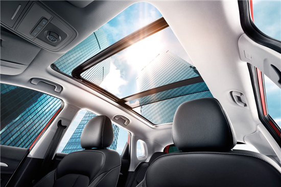 荣威RX3 18T旗舰版正式上市 售12.38万元