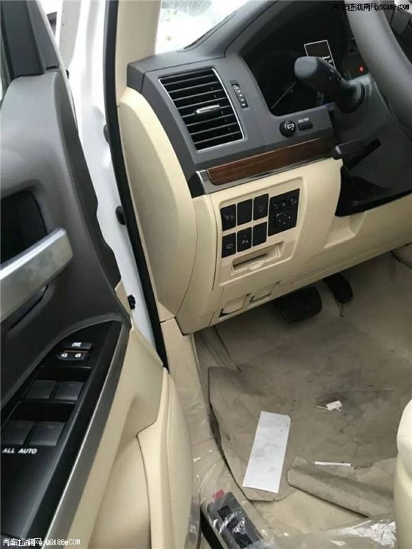 18款丰田酷路泽5700车身18寸大轮毂报价