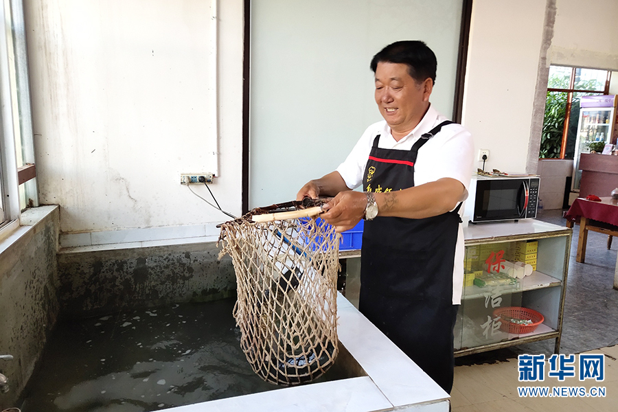 风味云南，一湖深蓝藏美味