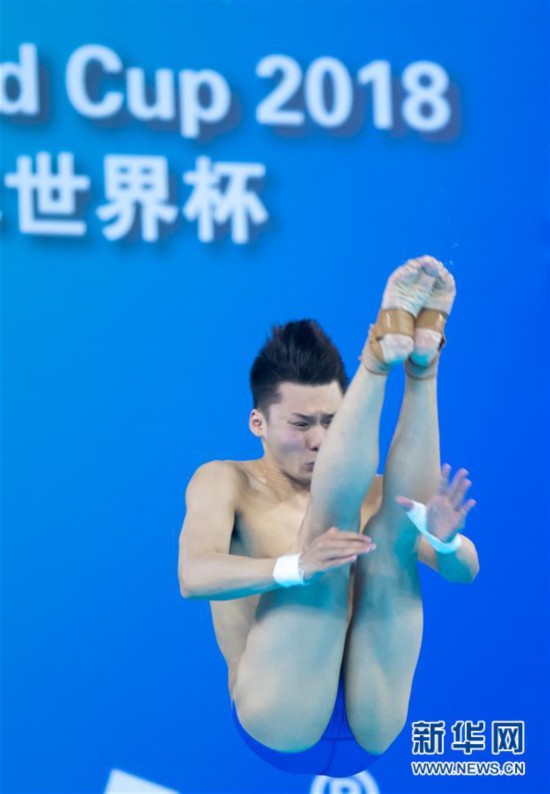 （體育）（2）跳水——世界杯：陳艾森獲得男子十米跳台冠軍