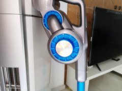 轻松洁尘更高效，吉米上手把吸尘器带你走进舒适无尘的家