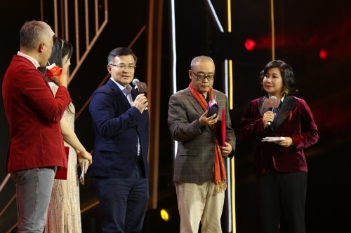 变革中谋发展——2020“光明酒前一刻”东方食刻美食盛典完美举行