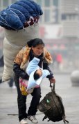 11年前那位感动中国的母亲今天找到了