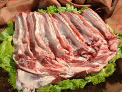 炖羊肉时，有2种调味料是绝对不能放的